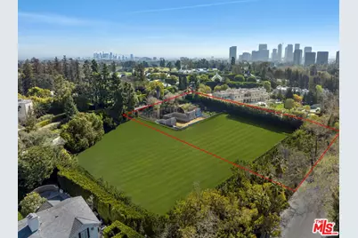 355 S Mapleton Dr, Los Angeles, CA 90024 - Photo 1