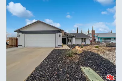 3124 Darkwood St, Lancaster, CA 93536 - Photo 1