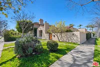 201 S Swall Dr, Beverly Hills, CA 90211 - Photo 1
