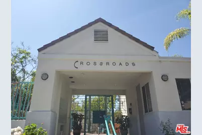 419 E Tamarack Ave, Inglewood, CA 90301 - Photo 1