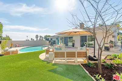 5326 Shenandoah Ave, Los Angeles, CA 90056 - Photo 1