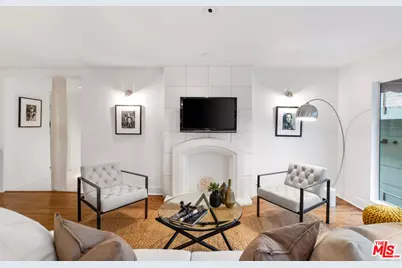 8490 Fountain Ave #202, West Hollywood, CA 90069 - Photo 1