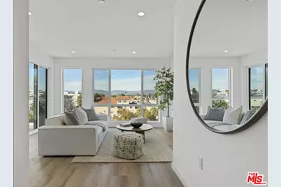 10918 Camarillo St #301, North Hollywood, CA 91602 - Photo 1