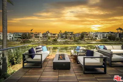 5314 Pacific Ave, Marina del Rey, CA 90292 - Photo 1