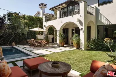 132 N Edinburgh Ave, Los Angeles, CA 90048 - Photo 1