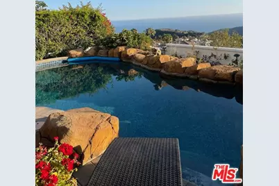 1738 Chastain Pkwy, Pacific Palisades, CA 90272 - Photo 1