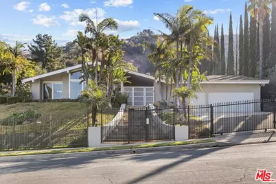 4060 Alonzo Ave, Encino, CA 91316 - Photo 1