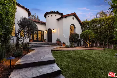 104 N Crescent Heights Blvd, Los Angeles, CA 90048 - Photo 1