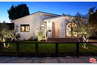 7608 Truxton Ave, Los Angeles, CA 90045 - Photo 1