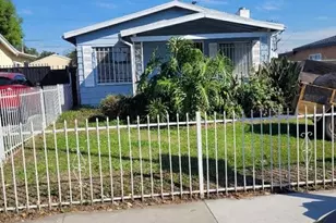 315 W 120th St, Los Angeles, CA 90061 - Photo 1