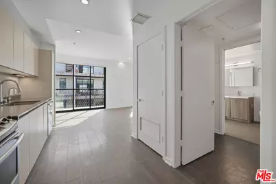 5800 Harold Way #208, Los Angeles, CA 90028 - Photo 1