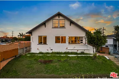 426 N Pacific Ave, San Pedro, CA 90731 - Photo 1