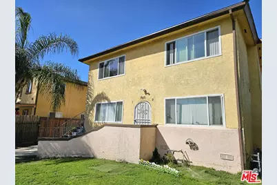 7811 S San Pedro St, Los Angeles, CA 90003 - Photo 1