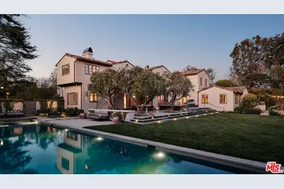 14924 Camarosa Dr, Pacific Palisades, CA 90272 - Photo 1