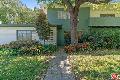 5146 Village Grn, Los Angeles, CA 90016 - Photo 1