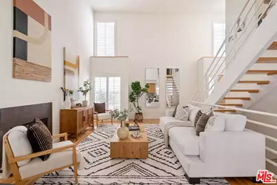 843 17th St #4, Santa Monica, CA 90403 - Photo 1