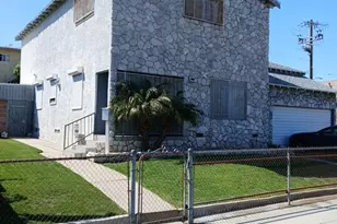 10711 S Budlong Ave, Los Angeles, CA 90044 - Photo 1