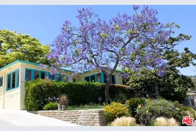 857 Castac Pl, Pacific Palisades, CA 90272 - Photo 1