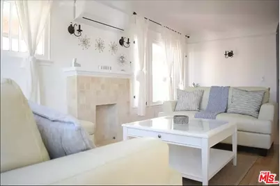 947 5th St #B, Santa Monica, CA 90403 - Photo 1