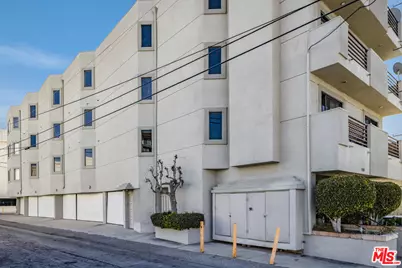 1216 S Saltair Ave #302, Los Angeles, CA 90025 - Photo 1