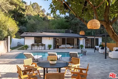 3523 Clawson Pl, Studio City, CA 91604 - Photo 1