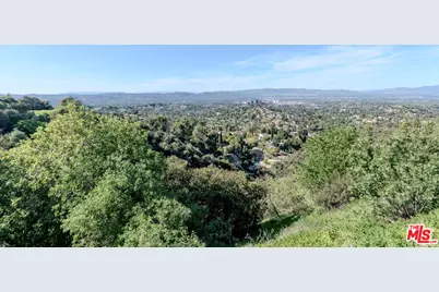 106 Pawnee Ln #B, Topanga, CA 90290 - Photo 1