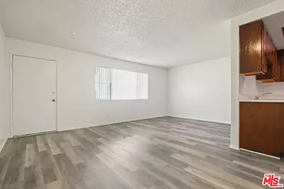 12100 Birch Ave #3, Hawthorne, CA 90250 - Photo 1