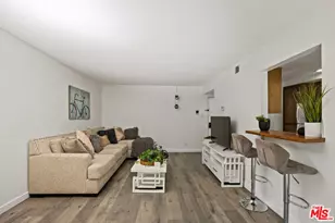 5310 Circle Dr, Sherman Oaks, CA 91401 - Photo 1