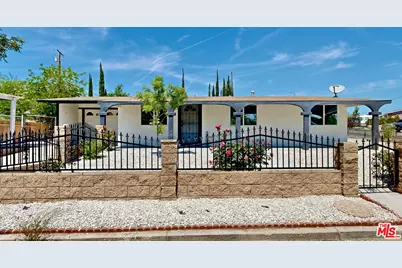 15554 Heartsease Ln, Victorville, CA 92395 - Photo 1