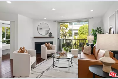 8530 Holloway Dr #305, West Hollywood, CA 90069 - Photo 1