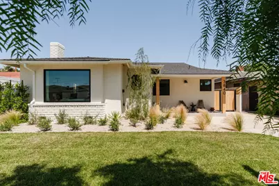 3840 S Norton Ave, Los Angeles, CA 90008 - Photo 1