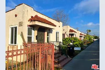 1191 W 39th Pl, Los Angeles, CA 90037 - Photo 1