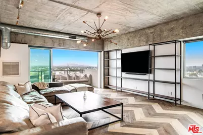 1155 N La Cienega Blvd #706, West Hollywood, CA 90069 - Photo 1