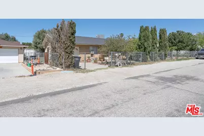 14647 Manzanillo St, Cabazon, CA 92230 - Photo 1