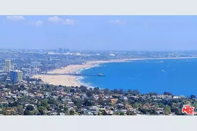 16605 Merivale Ln, Pacific Palisades, CA 90272 - Photo 1