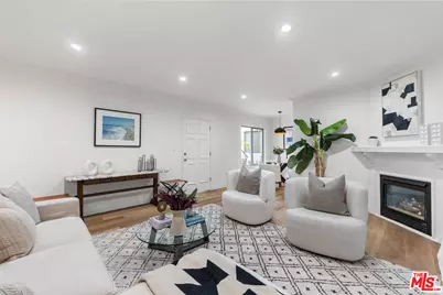 2317 5th St #1, Santa Monica, CA 90405 - Photo 1