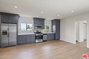 2001 Penmar Ave, Venice, CA 90291 - Photo 1