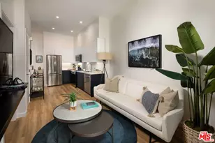 3223 Wilshire Blvd, Santa Monica, CA 90403 - Photo 1