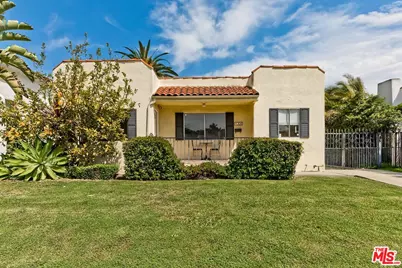 736 N Poinsettia Pl, Los Angeles, CA 90046 - Photo 1