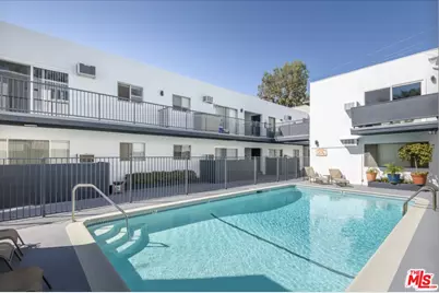 1261 N Laurel Ave #8, West Hollywood, CA 90046 - Photo 1