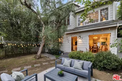 915 Nowita Pl, Venice, CA 90291 - Photo 1