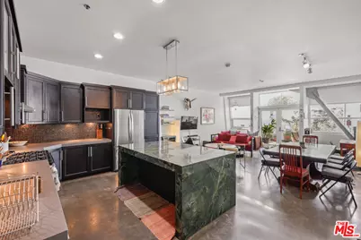 615 Hampton Dr #A103, Venice, CA 90291 - Photo 1