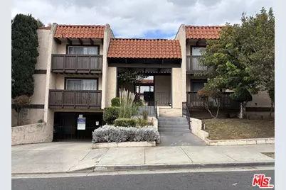 719 N Eucalyptus Ave #15A, Inglewood, CA 90302 - Photo 1