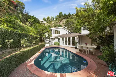 2133 El Roble Ln, Beverly Hills, CA 90210 - Photo 1