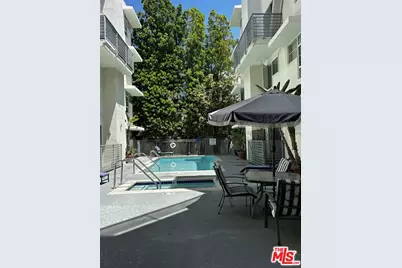 5350 White Oak Ave #304, Encino, CA 91316 - Photo 1