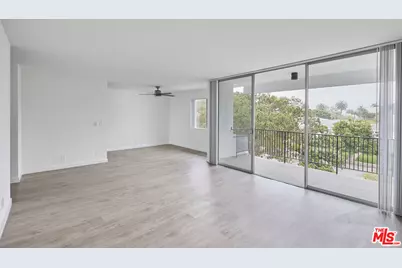 305 San Vicente Blvd #301, Santa Monica, CA 90402 - Photo 1