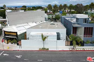 215 Windward Ave, Venice, CA 90291 - Photo 1