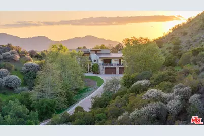 24815 Mulholland Hwy, Calabasas, CA 91302 - Photo 1