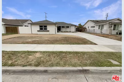 1326 E Kenwood Ave, Anaheim, CA 92805 - Photo 1