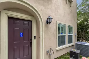 14708 Sherman Way, Van Nuys, CA 91405 - Photo 1